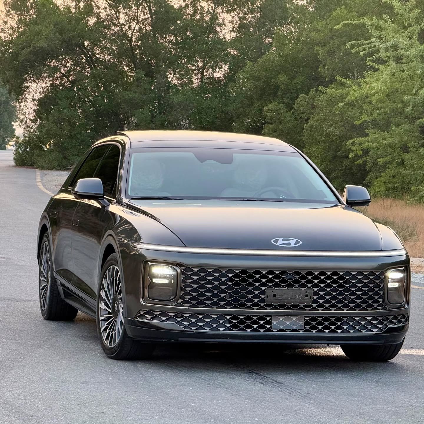 
2024 Hyundai Azera full									