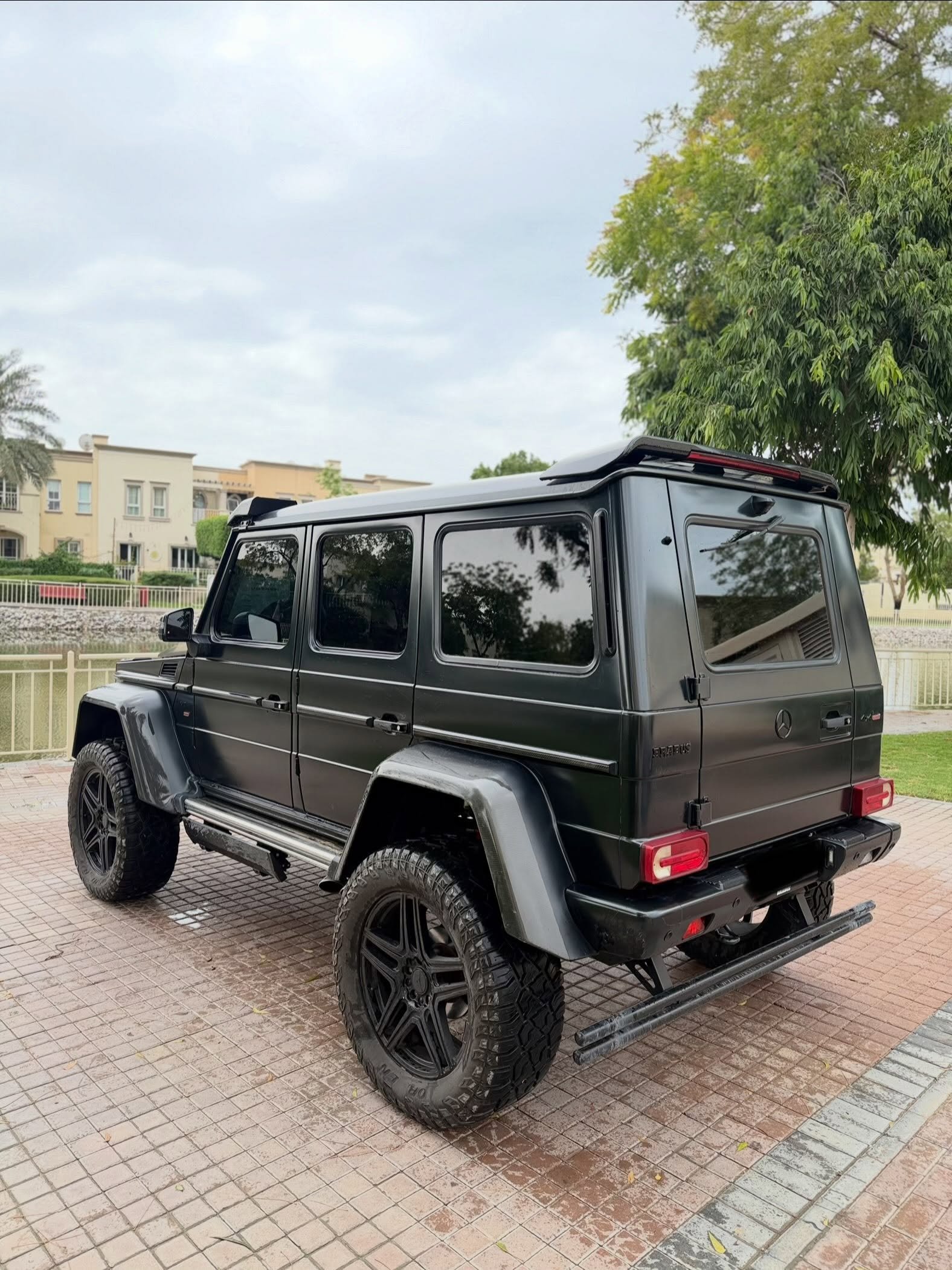 
2017 Mercedes G63 AMG full									