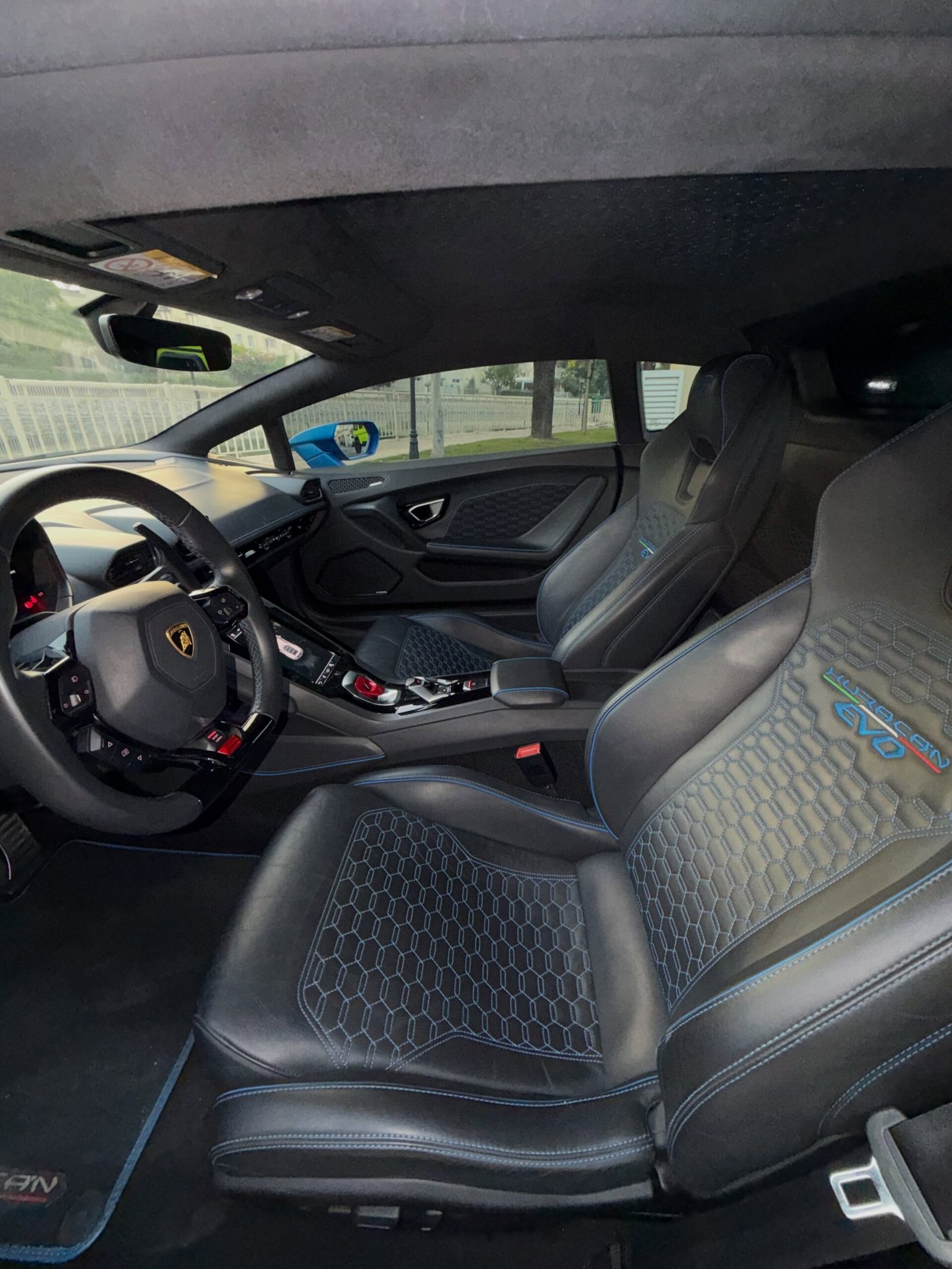
2023 Lamborghini Huracan Evo Coupe full									