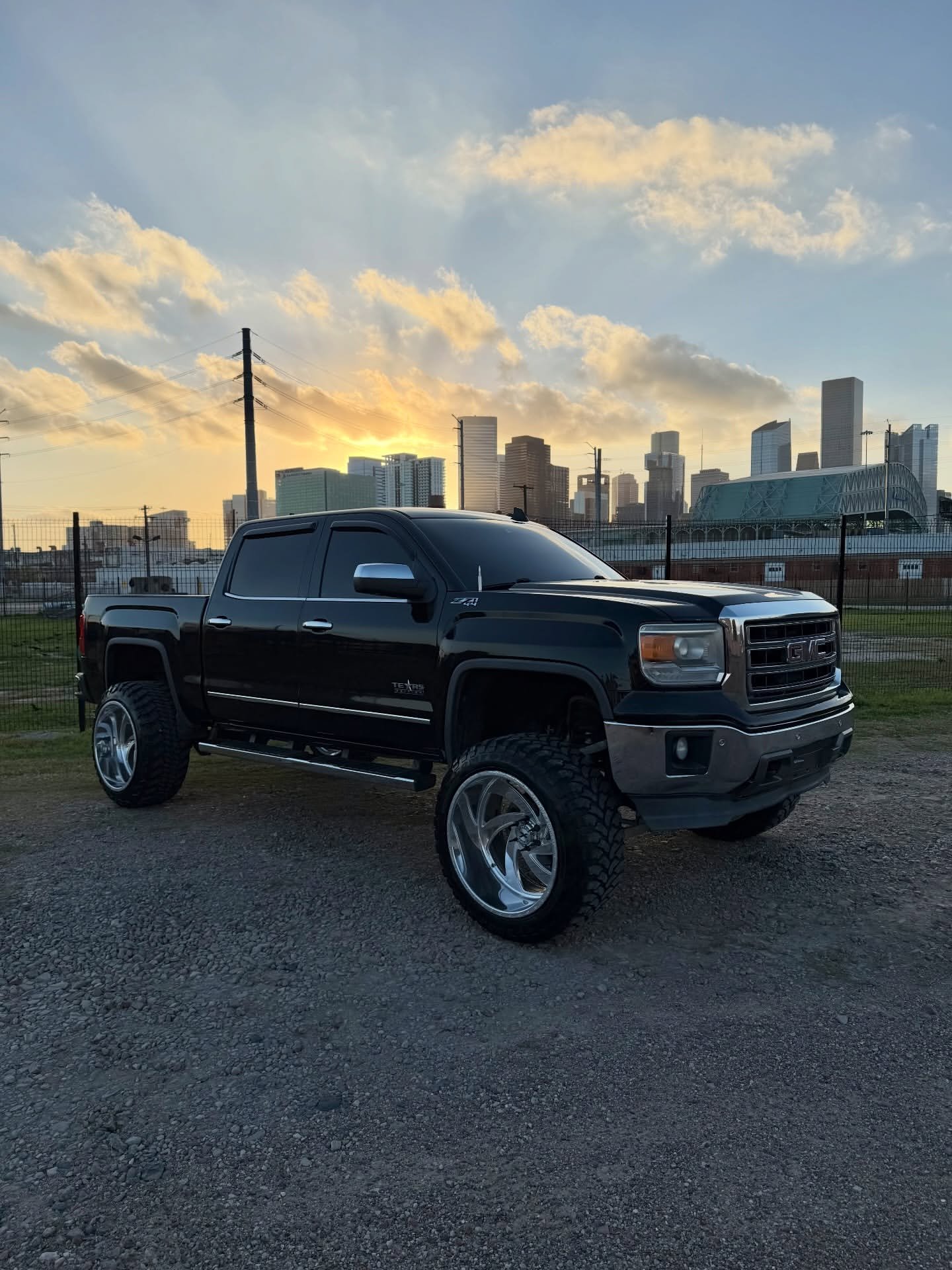 
2015 GMC Sierra Z71 full									