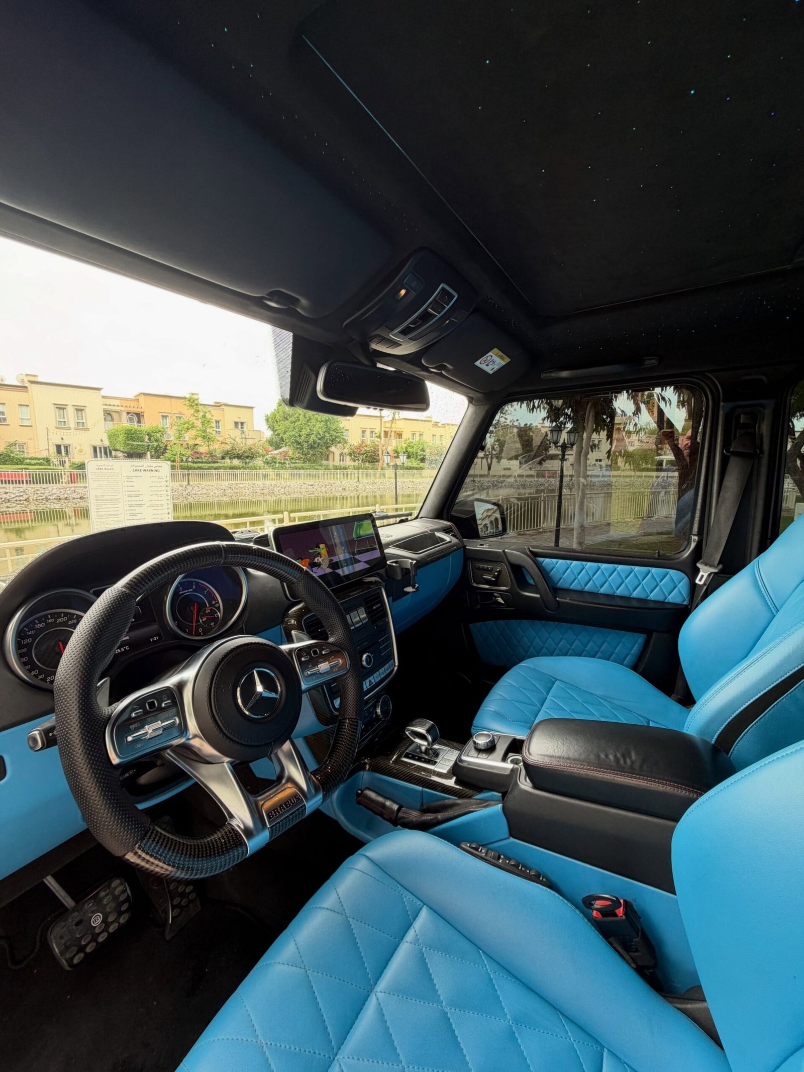 
2017 Mercedes G63 AMG full									