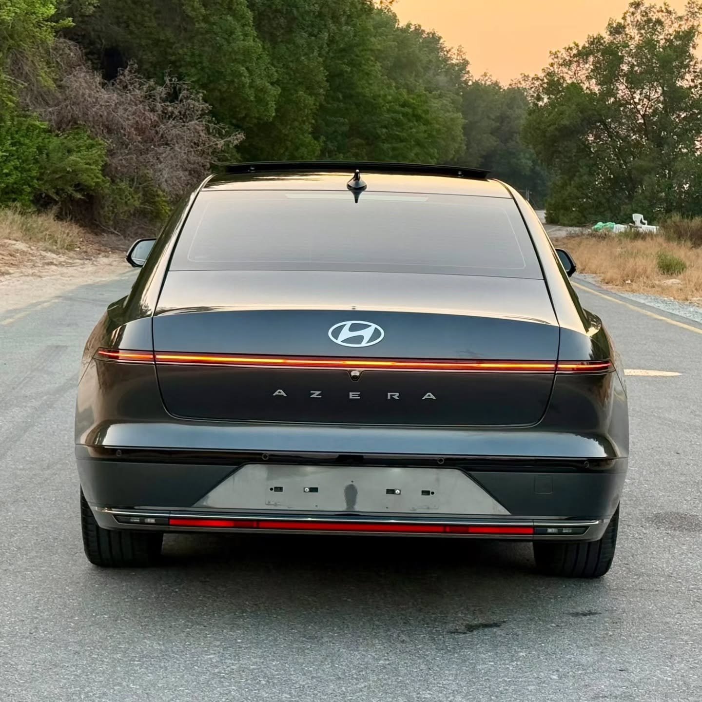 
2024 Hyundai Azera full									