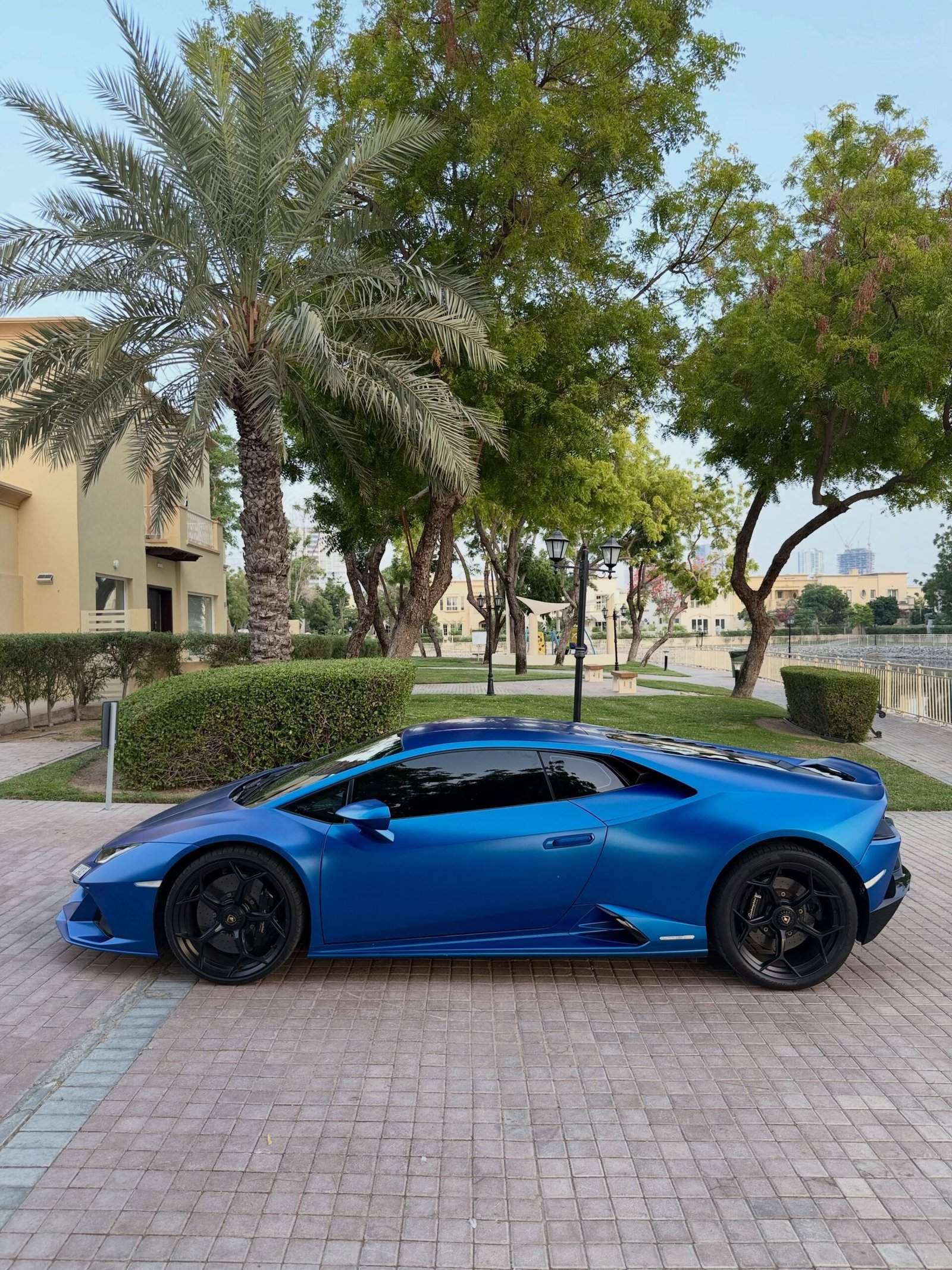 
2023 Lamborghini Huracan Evo Coupe full									